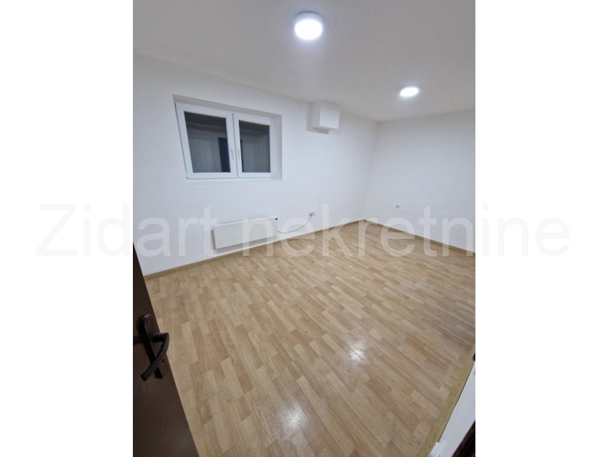 Квартира, 559 м², 100 000$ — FAKTOR